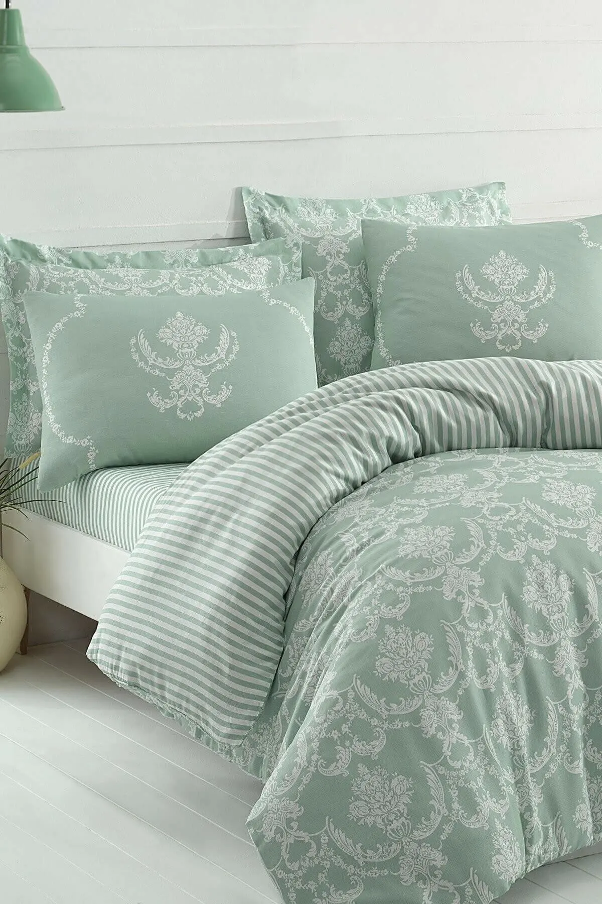 2022 Luxury Bed Polyester Cotton Set 4PC Bedding Set 200x220Cm King Size  Bed Sheet Pillow Case Duvet Cover Set Turkish Quality