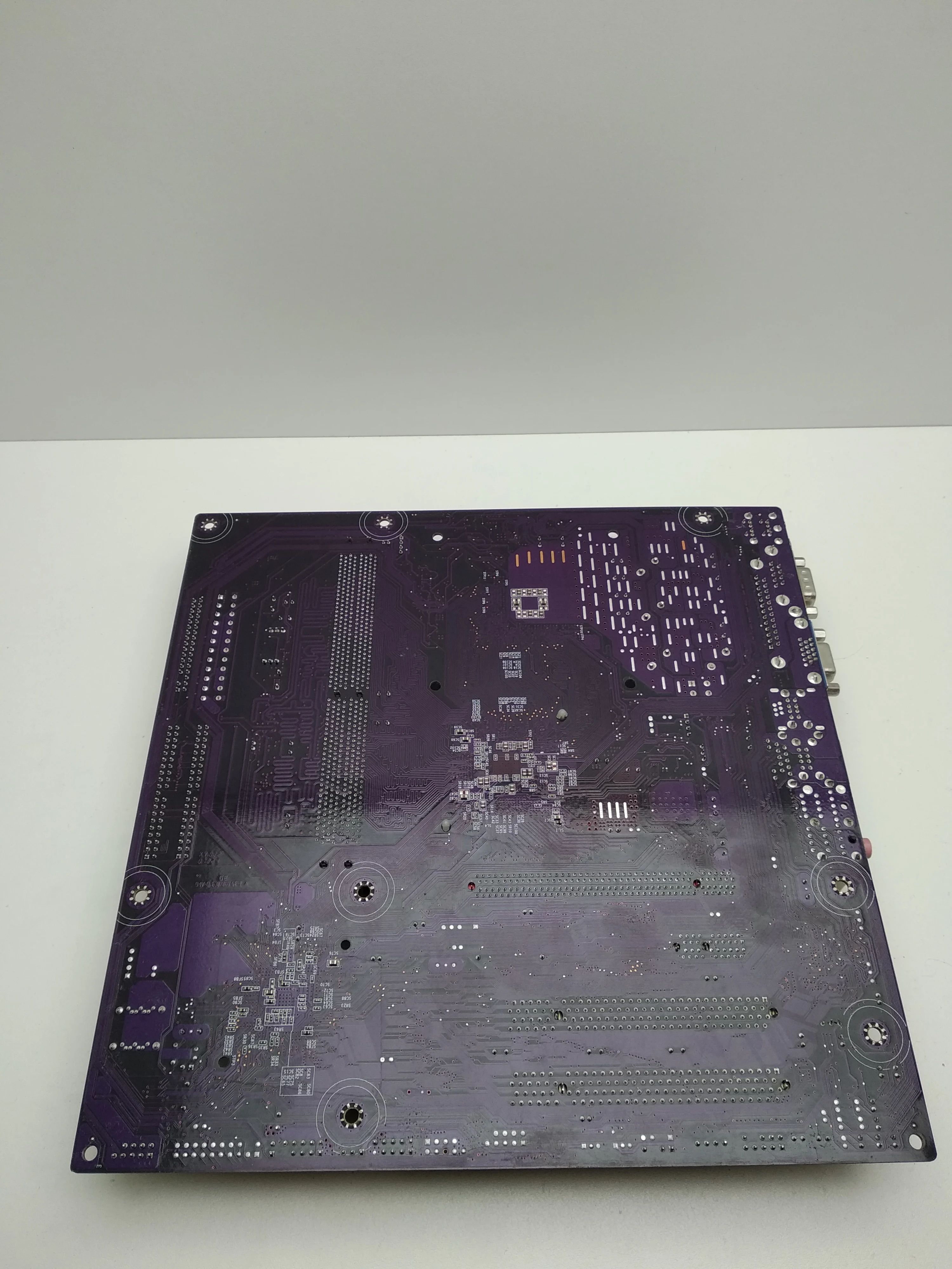 Материнская плата ECS P4M900T-M Socket 775 | Компьютеры и офис