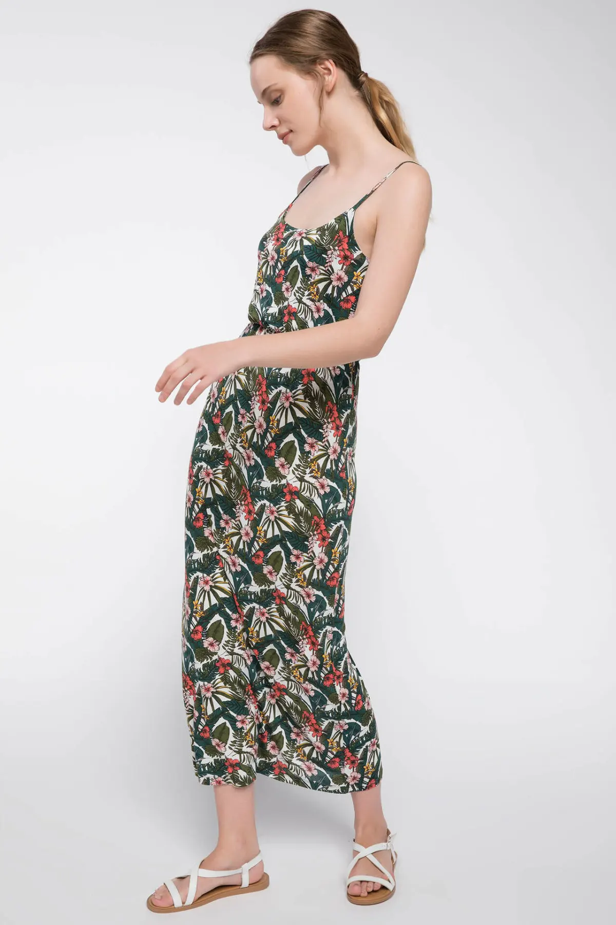 Женское облегающее платье с принтом DeFacto повседневное летнее низким воротником и