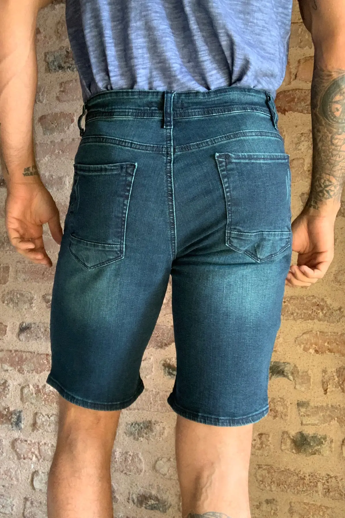 

Trendyol Male Green Tintli Shorts & Bermuda TMNSS20SR0348