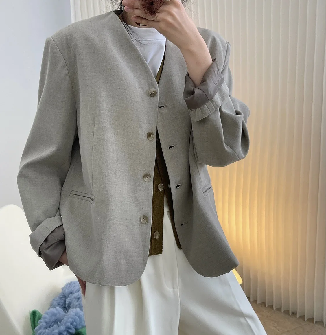 

woman costume jacket