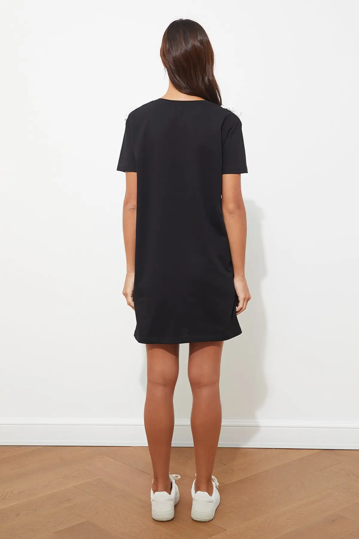 

Black Lace Detailed Knitted Dress