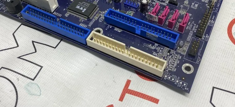 Motherboard Foxconn 945P7AA-8EKRS2 Socket 775 | Компьютеры и офис