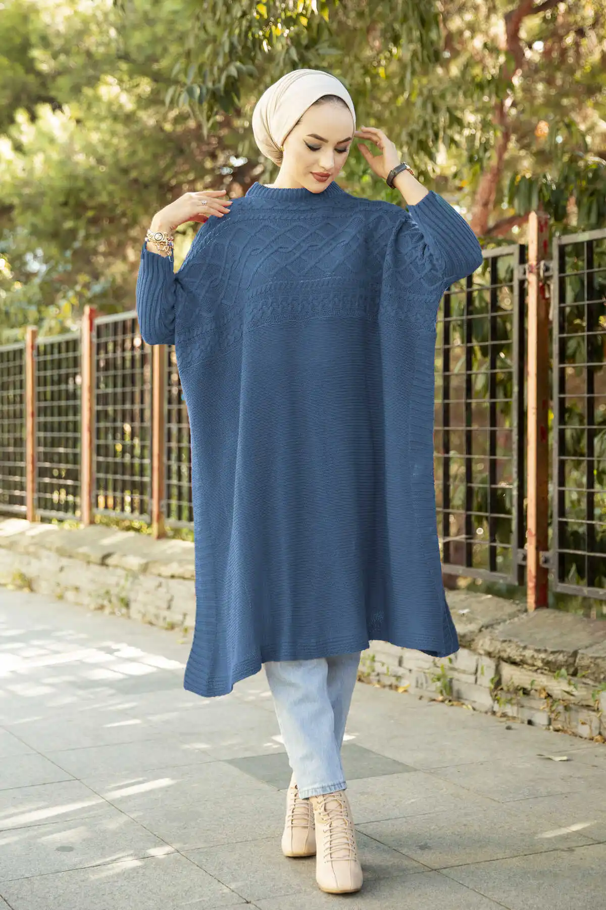 

Memba Knitted Knitwear Poncho Crew Neckline Winter Shawl Oversize Women's Muslim Dresses Bat Sleeve Cardigan Turkey Istanbul