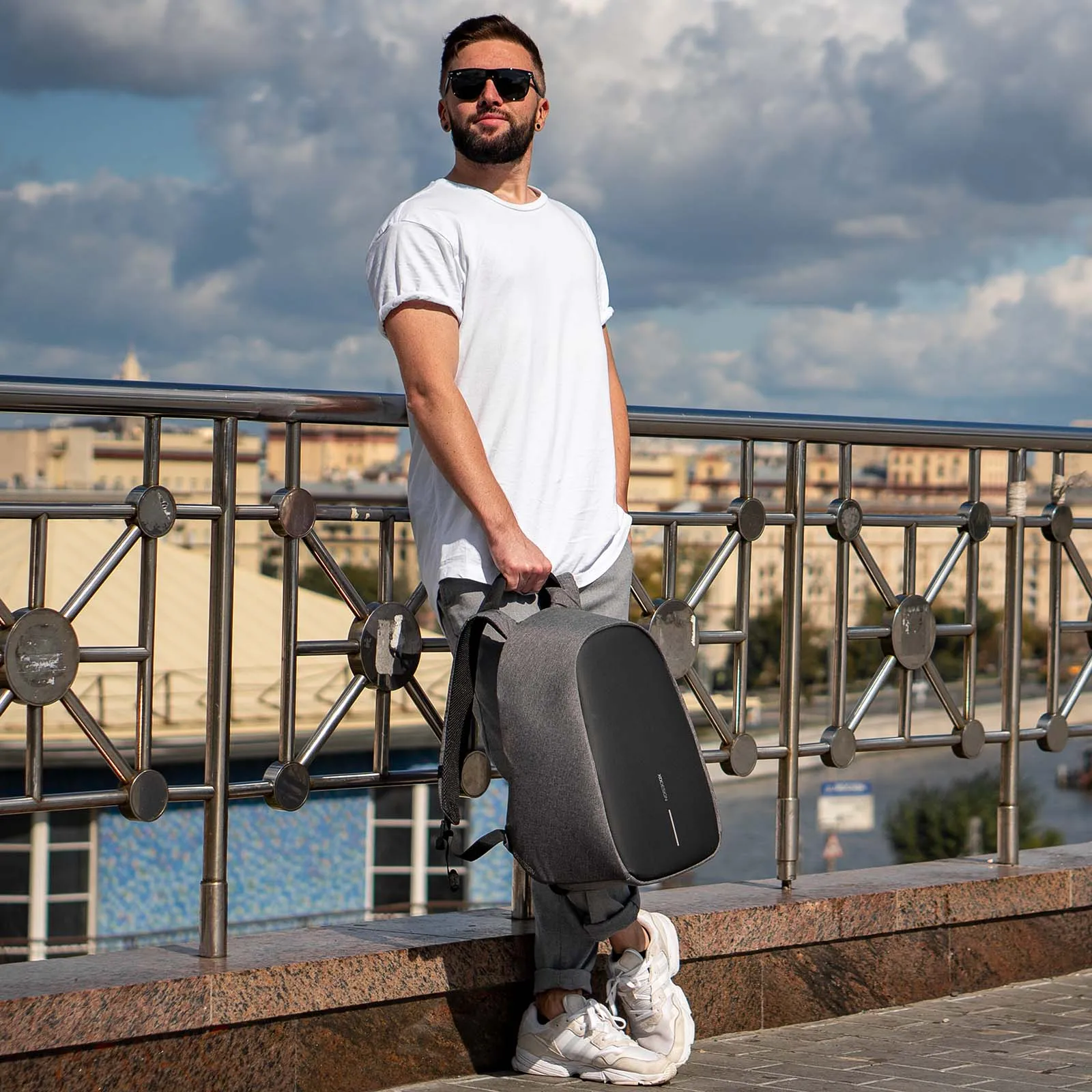 Рюкзак для ноутбука до 15 6&quot XD Design Bobby Pro (P705.242) серый|Мужские рюкзаки| |
