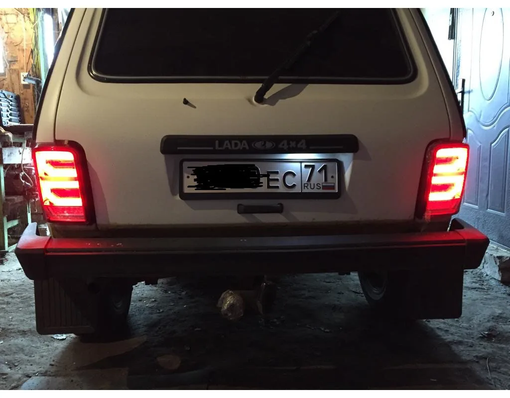 Светодиодные задние фонари стопы Niva Urban 4х4 Range Rover Style | Автомобили и мотоциклы