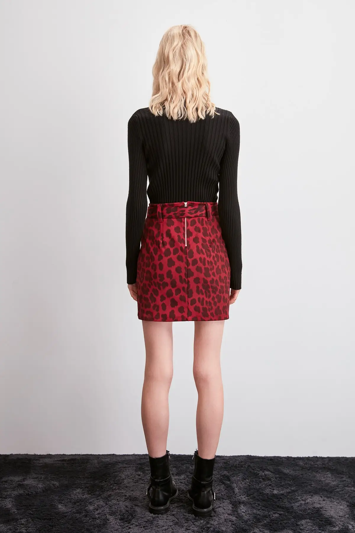 Модная замшевая трикотажная юбка с узором TWOAW20ET0662|Женские юбки| |