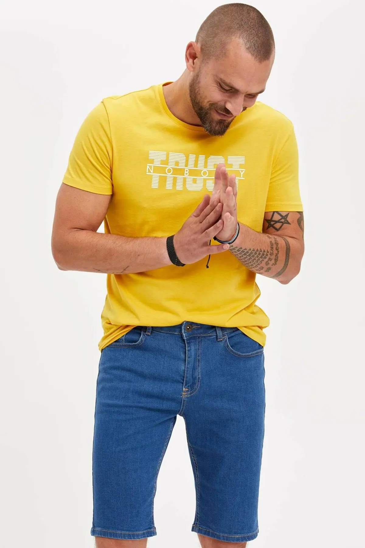 DeFacto Мужская футболка с коротким рукавом летняя яркая желтая повседневная