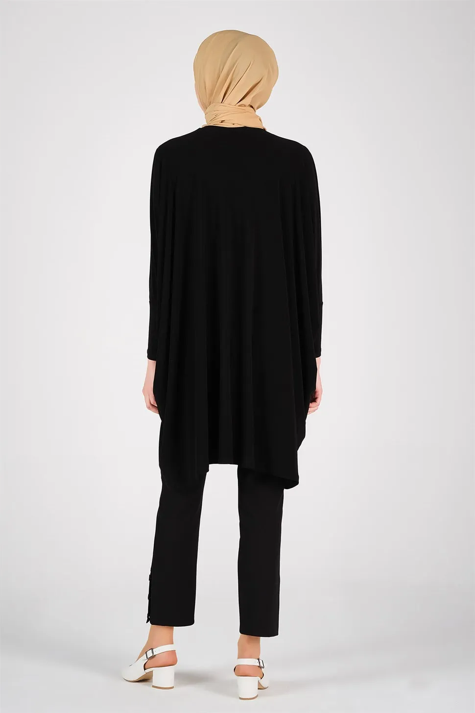 

Armine Temporary Shed Black Tunic Turkish Muslim Women 'S fashion 2021 New Season Conservative Off Islamic Dubai Ladies Top Clothing