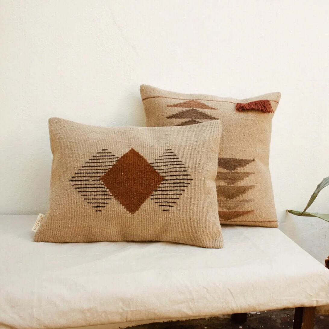 

Gaia Hand Woven Pillow decorate