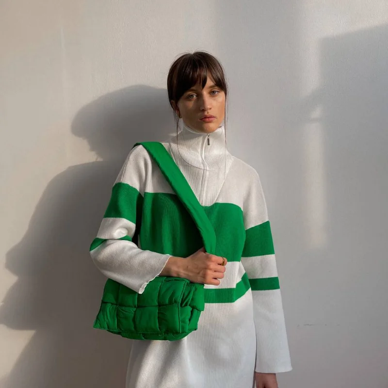 Женский свитер в полоску трикотажный пуловер с отложным воротником французском