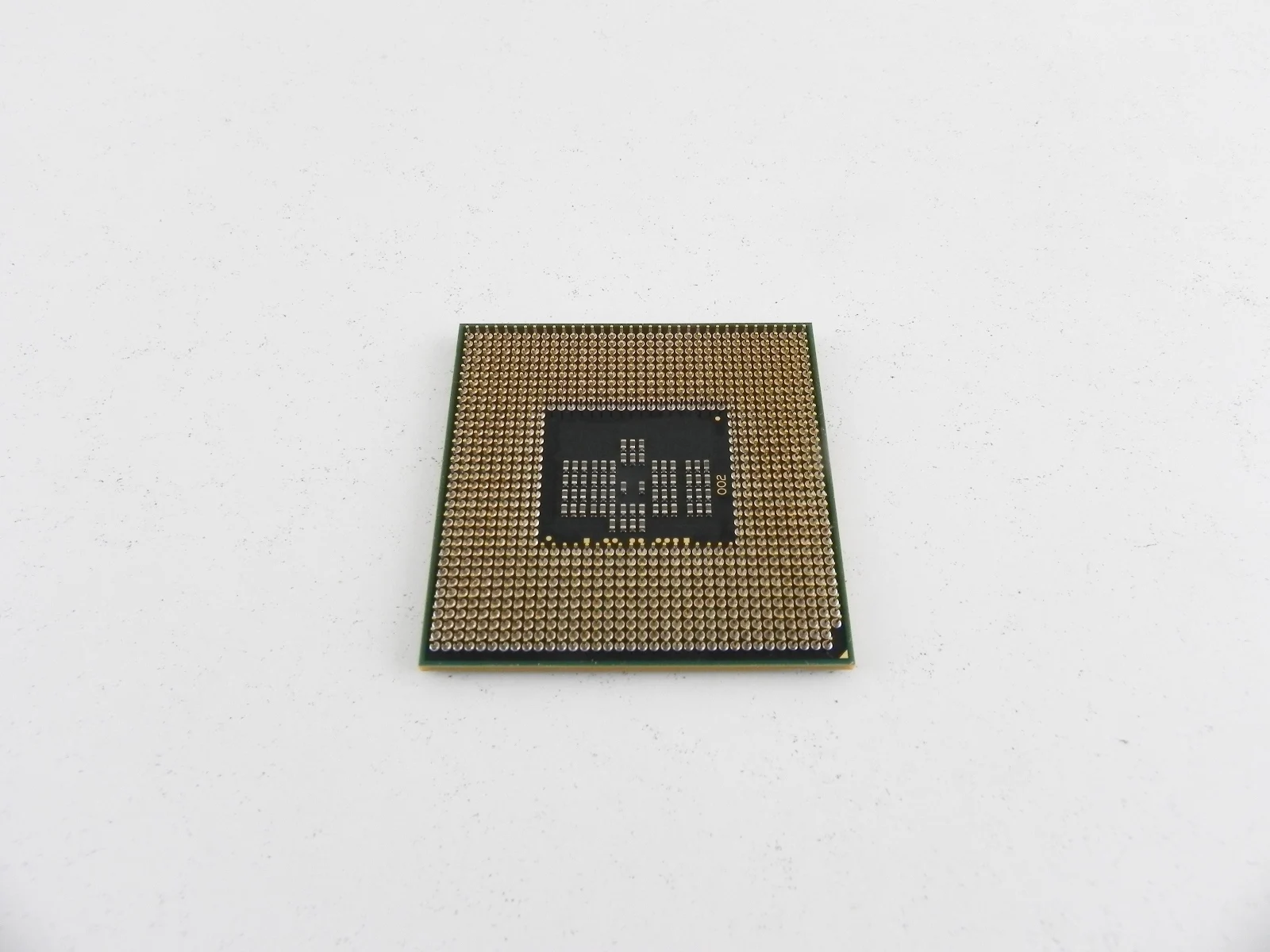 Процессор Intel Core i7-740QM SLBQG 1.733 GHz 6 MB Cache Socket G1 | Компьютеры и офис