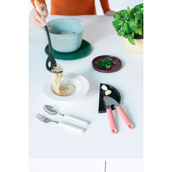 Дуршлаг Brabantia &quotTasty+&quot мятно голубой 2 4л. 122200|Дуршлаги и сита| |