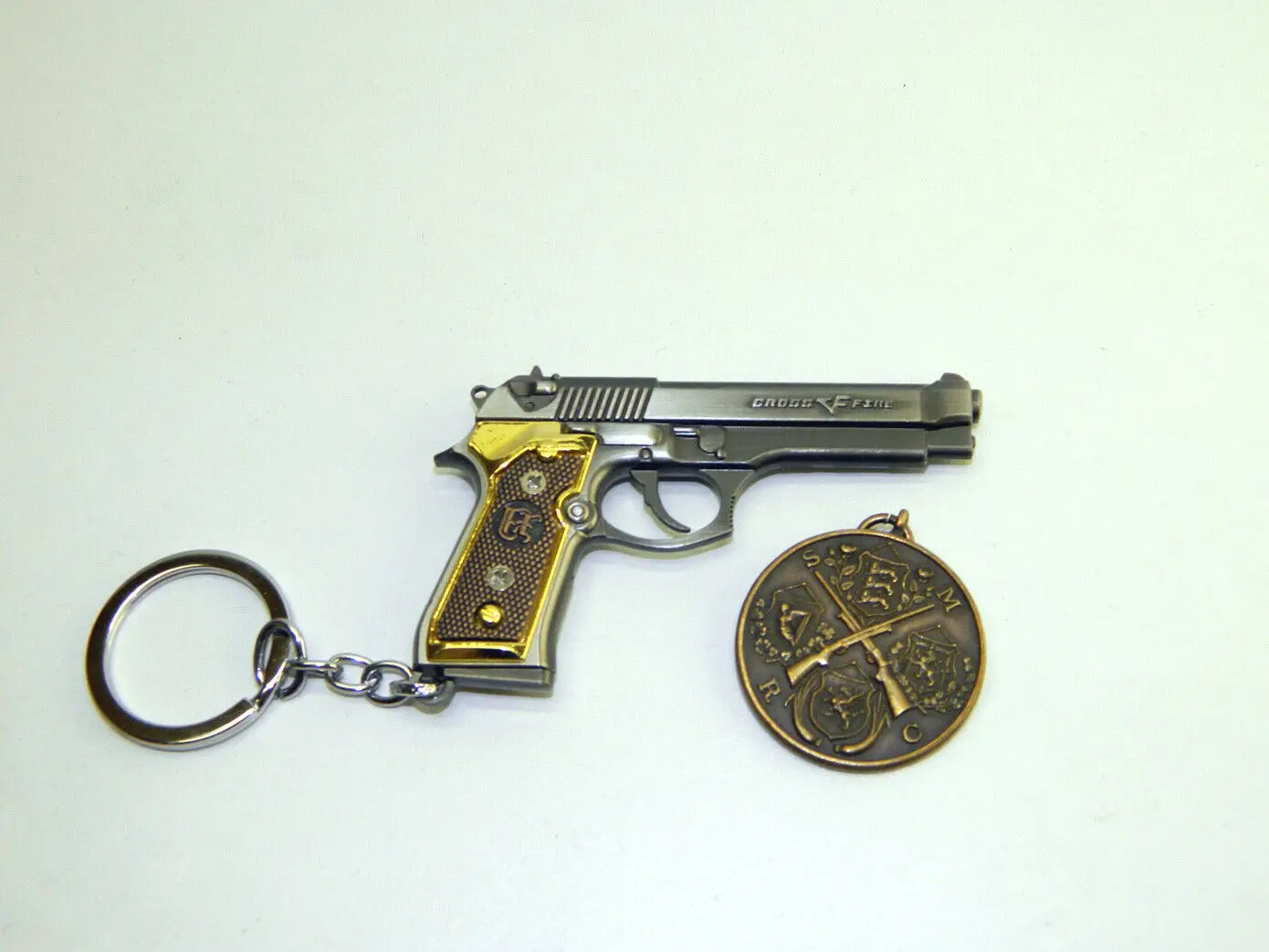 Брелок Beretta 92 gun PUBG детский игрушечный пистолет | Украшения и аксессуары