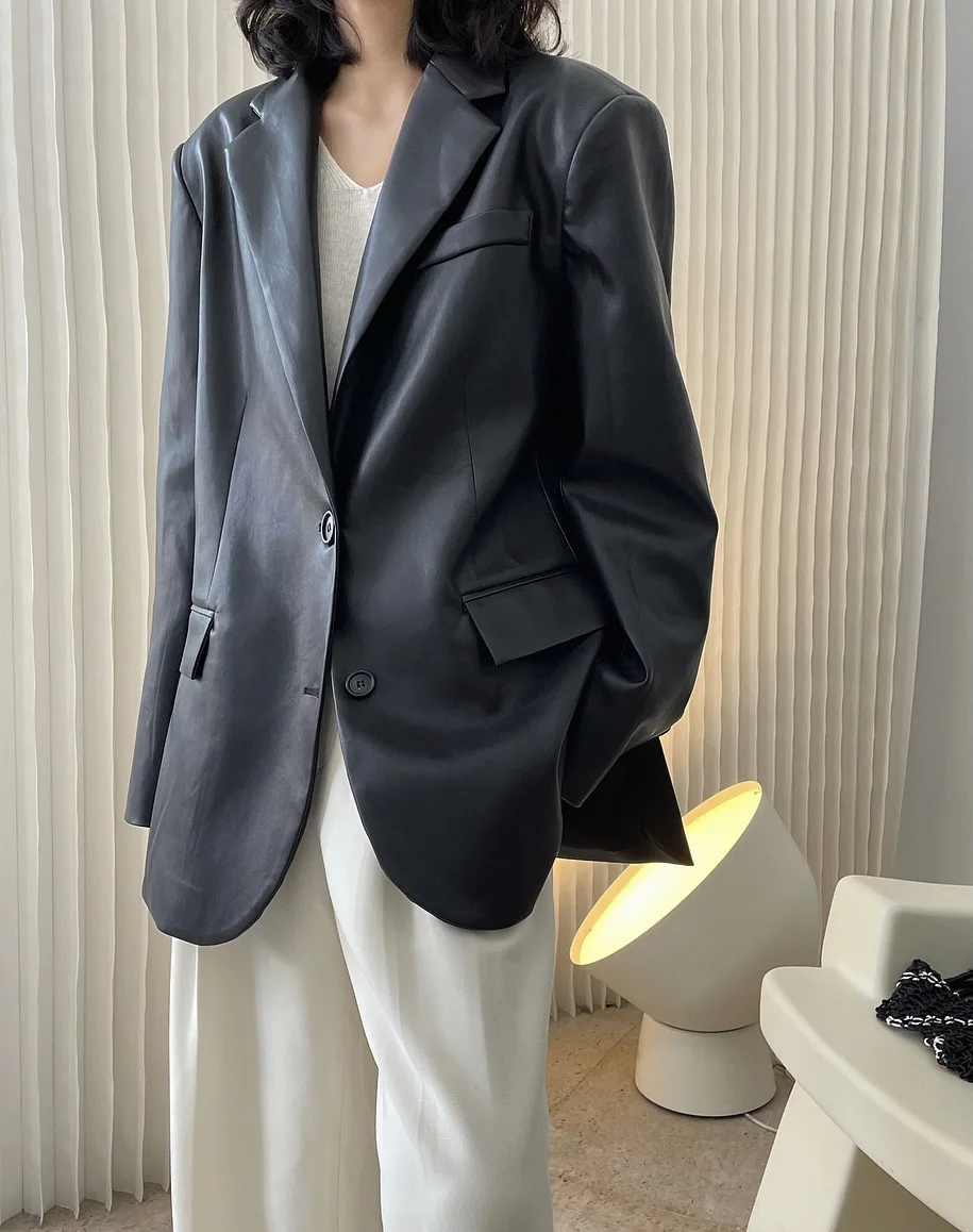 

woman new fashion pu leather jacket