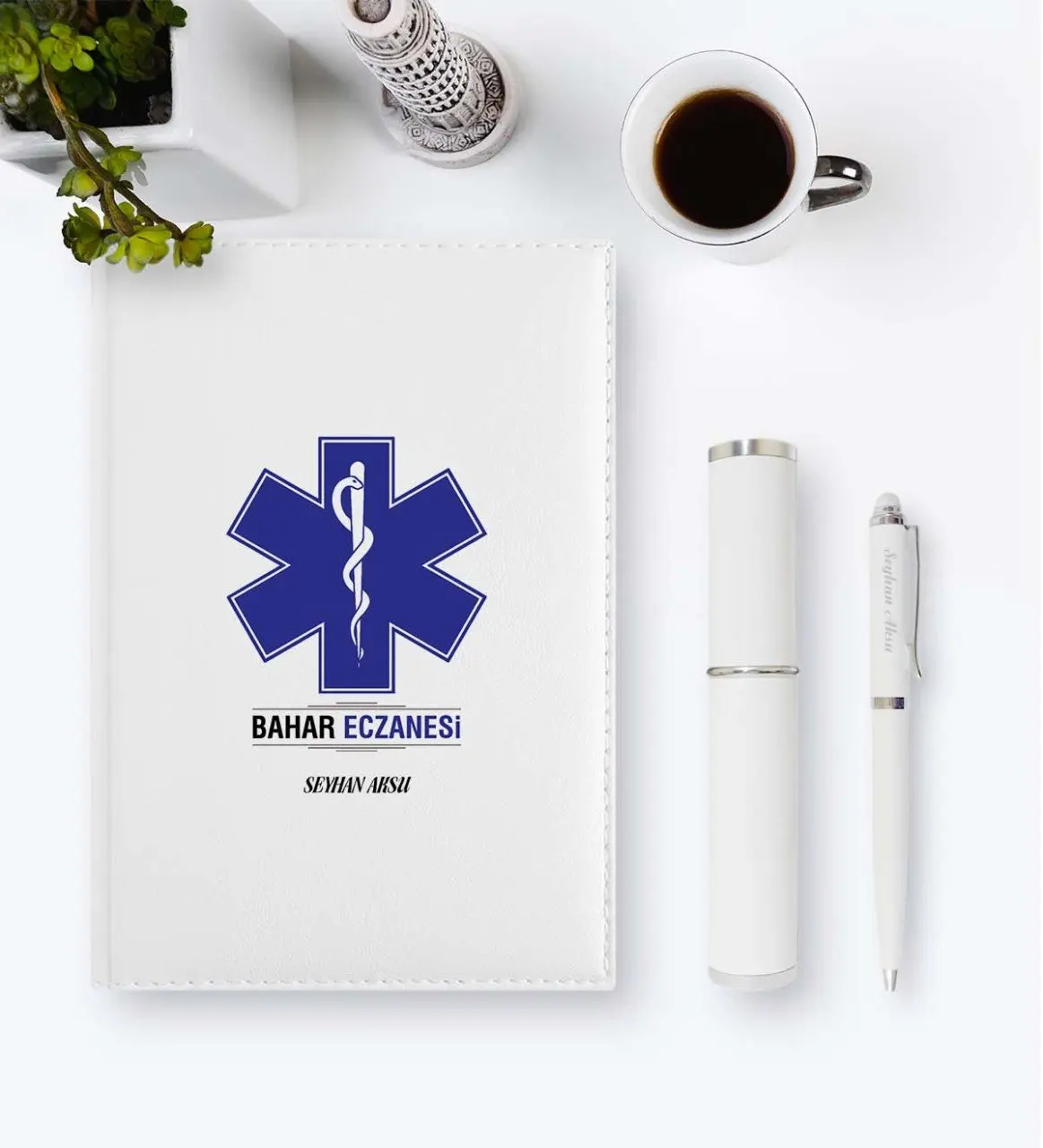

Personalized Professional Pharmacy 2020 Leather Organizer & Pen Gift Set-2