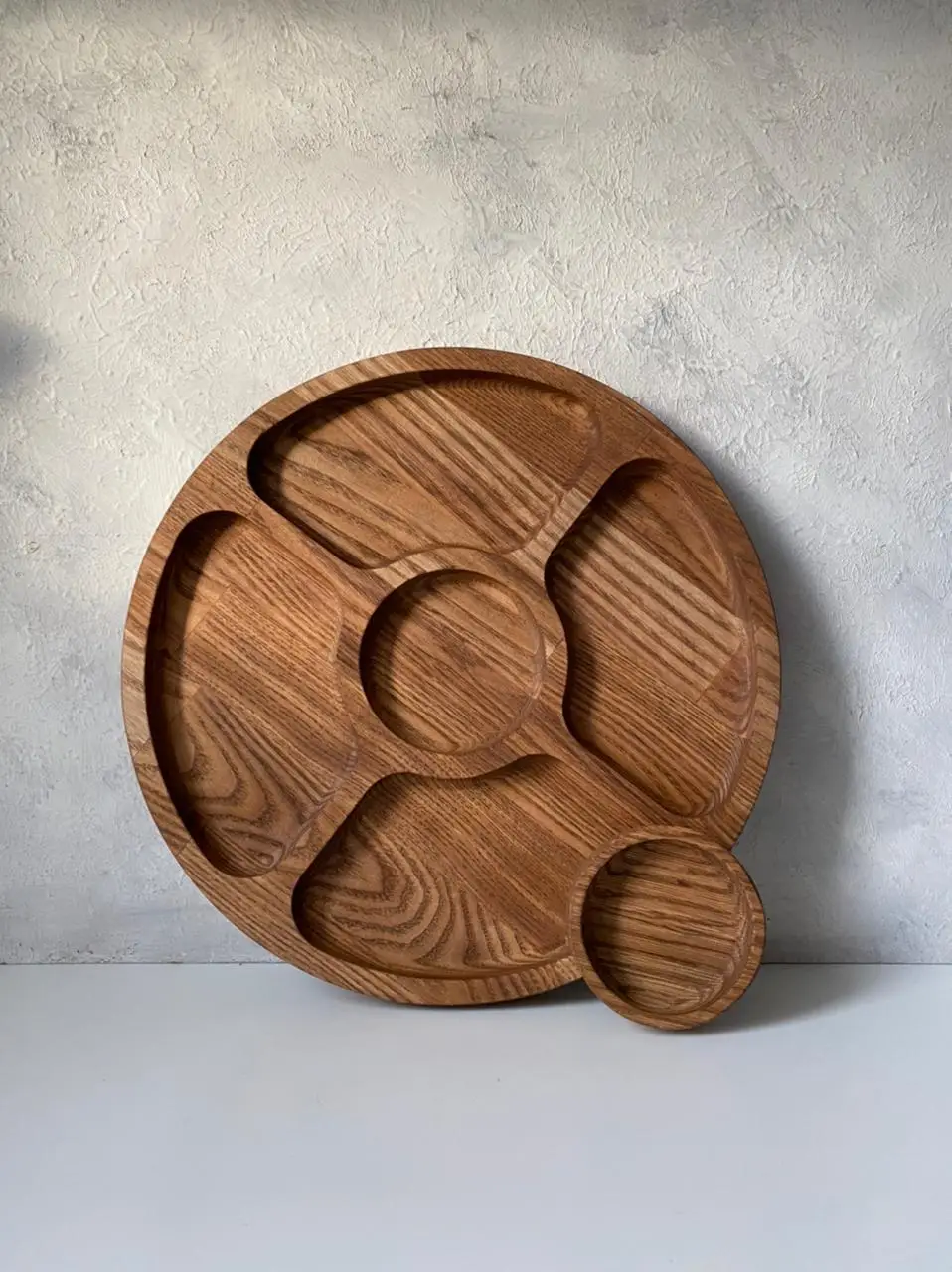 Менажница деревянная из натурального дерева для сервировки стола лоток поднос