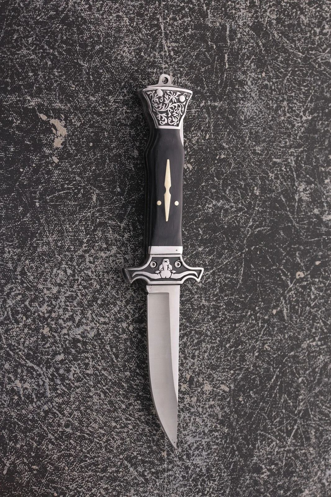 

Pocket Knife Daily Use Multi-Purpose - Hunting - Fishing - Camping