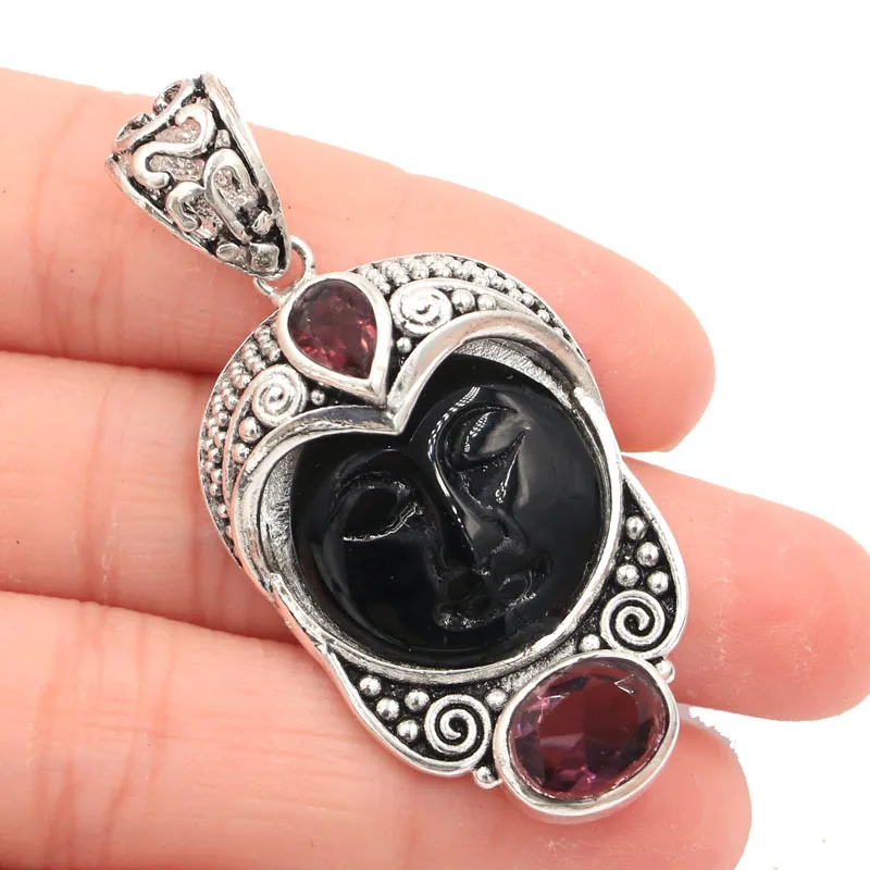 Кулон Серебряный женский с фиолетовым аметистом и лицом богини луны 52x25 мм 12 7 г |