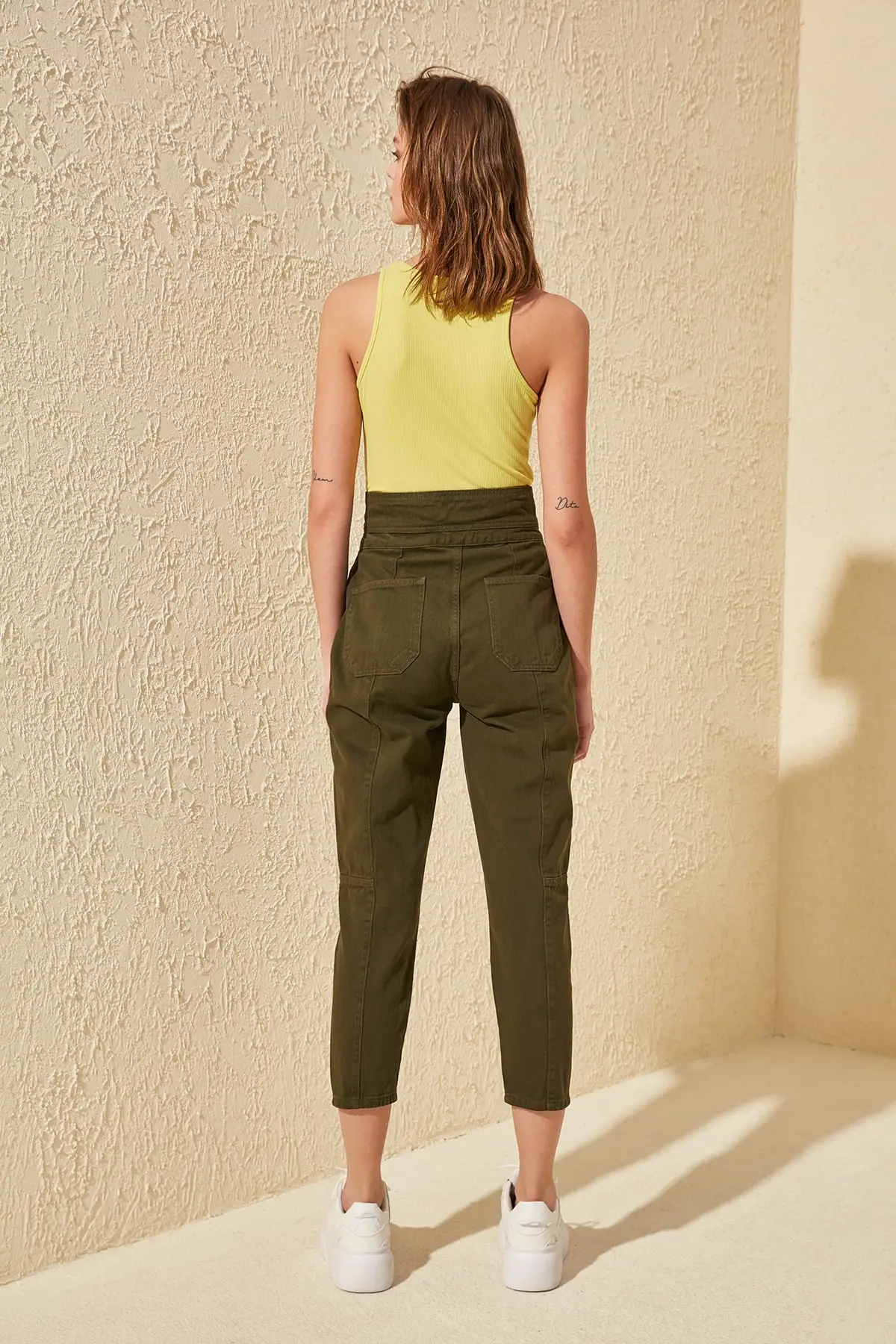 Джинсы с высоким воротом и поясом TWOAW20JE0303 |