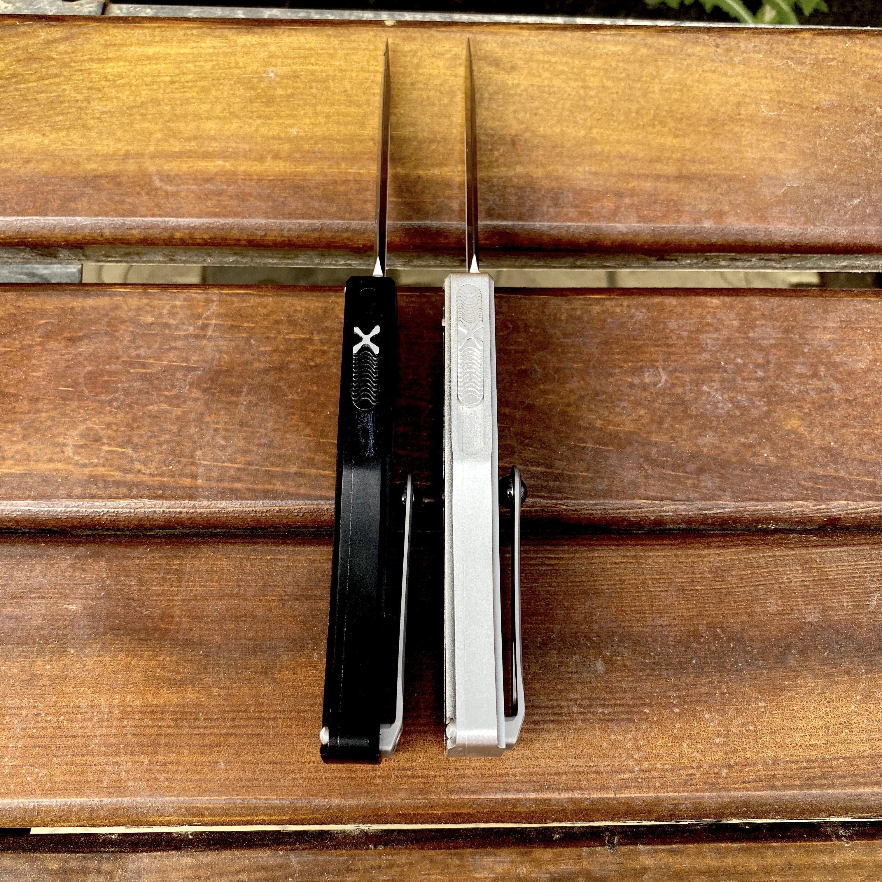 Нож фронтальный автоматический Microtech карбон | Ножи