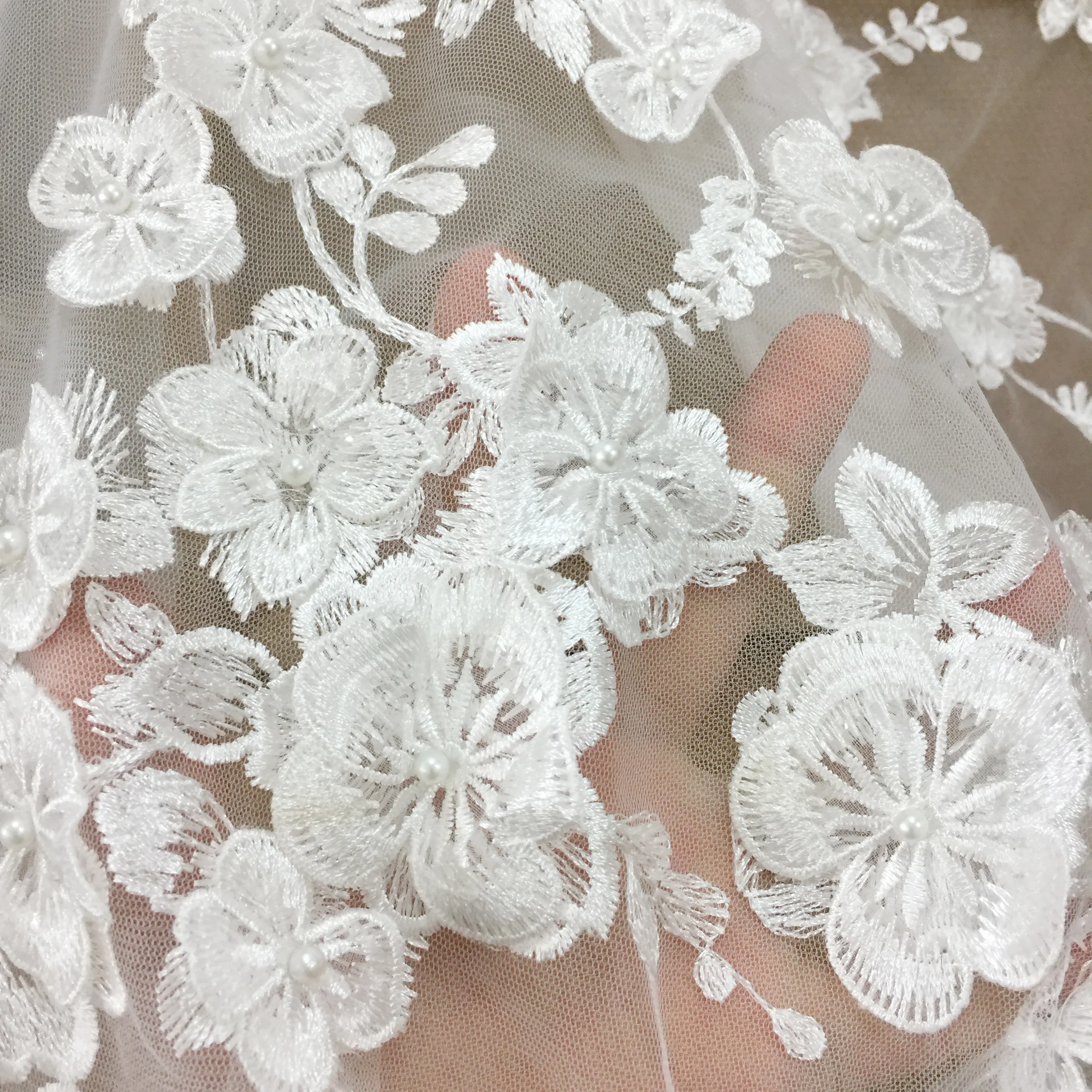 1 ярд 3D жемчужные бусины Цветочная кружевная отделка белого цвета Швейные