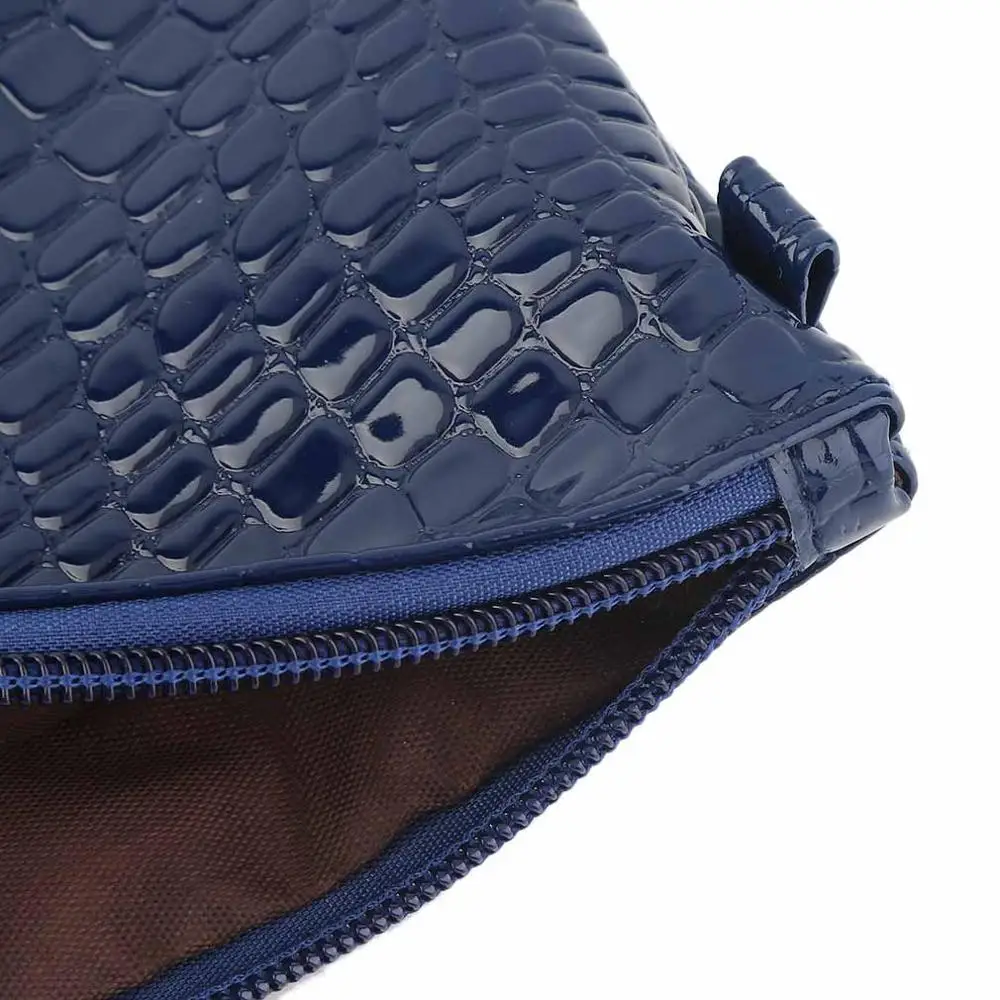 Легко сочетается с одеждой из искусственной кожи и полиэстера Женская мини сумка