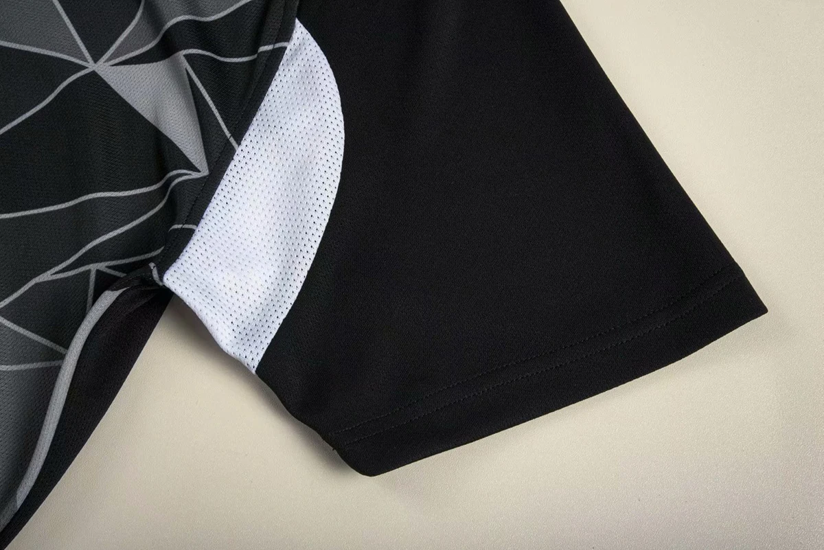 

Wholesale Sublimated Top Quality Men and children Custom Soccer Jerseys DIY name number short sleeve shirt Sports Clothes