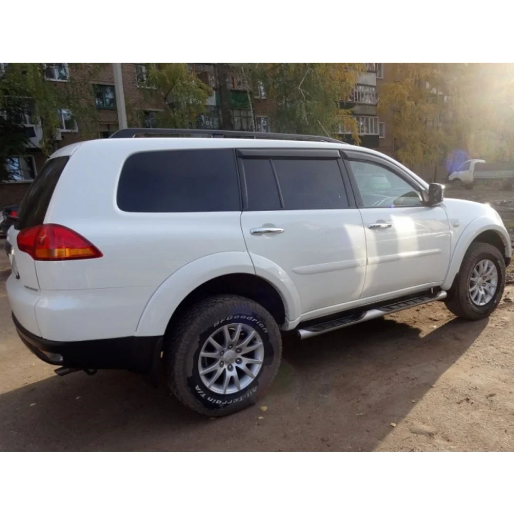 Дефлекторы окон Cobra Tuning M41508 на авто Mitsubishi Pajero Sport 2 ll 2008 2016 4 шт./комп. ветровики от