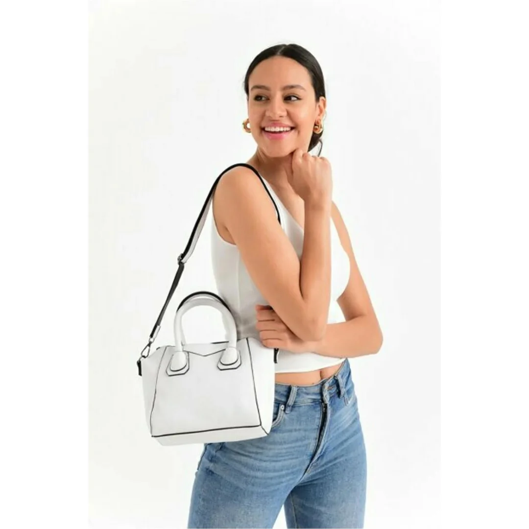 

White Bagzone Women's Shoulder Bag