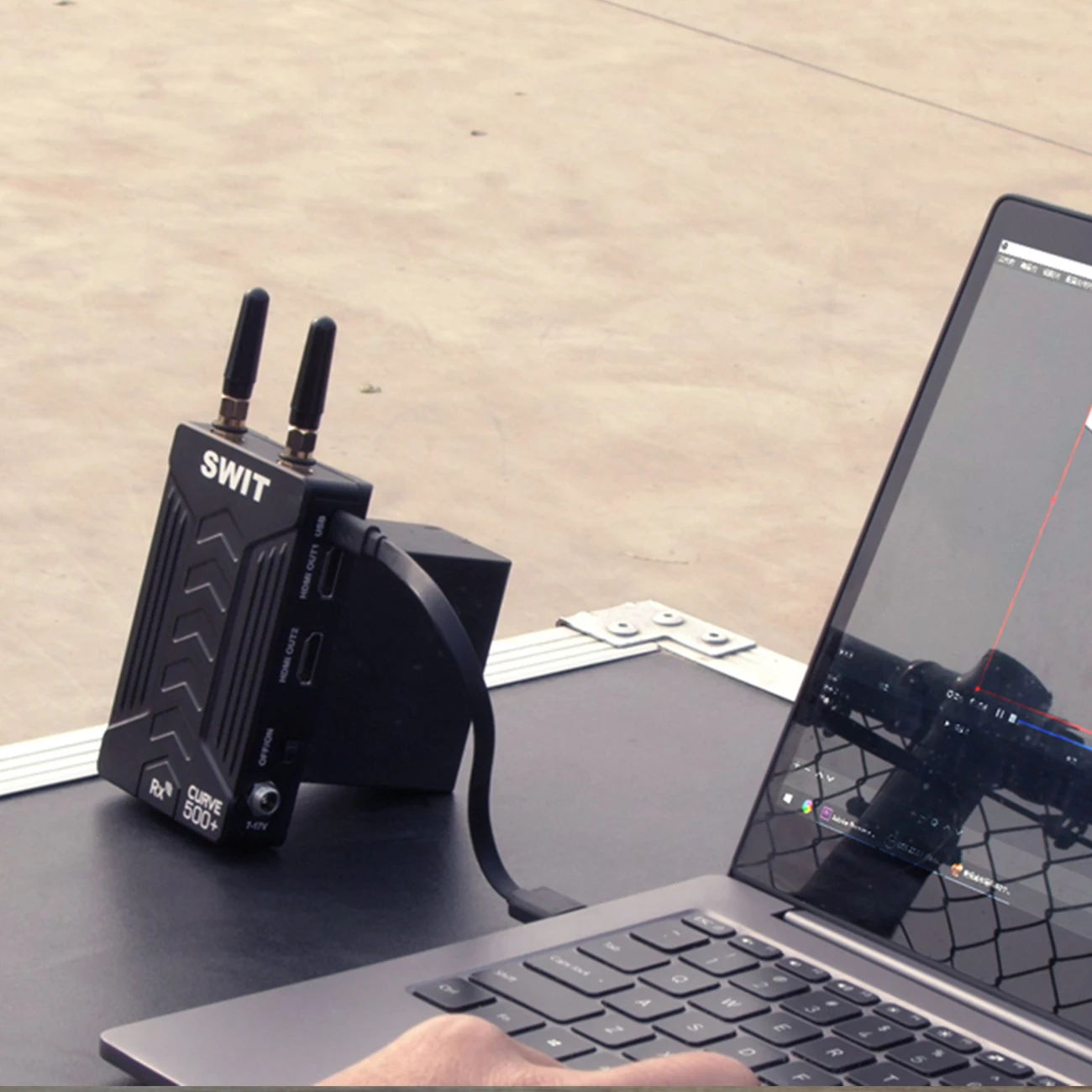 SWIT CURVE500+ HDMI 500ft/150m Wireless Video Transmission System With USB Capture
