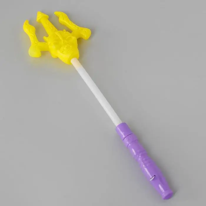 Stick light &quotweapon&quot kinds of mix |