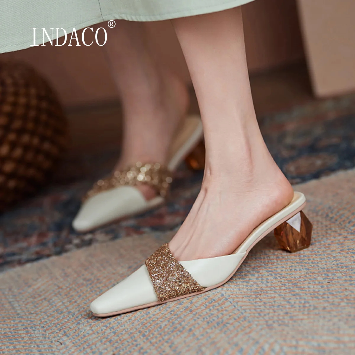 

2021 Summer Shoes Women Leather Bling Thick Heel Slides Black Off White Slip On Close Toe Sandals 4.5 CM Plus Size 43 44 45