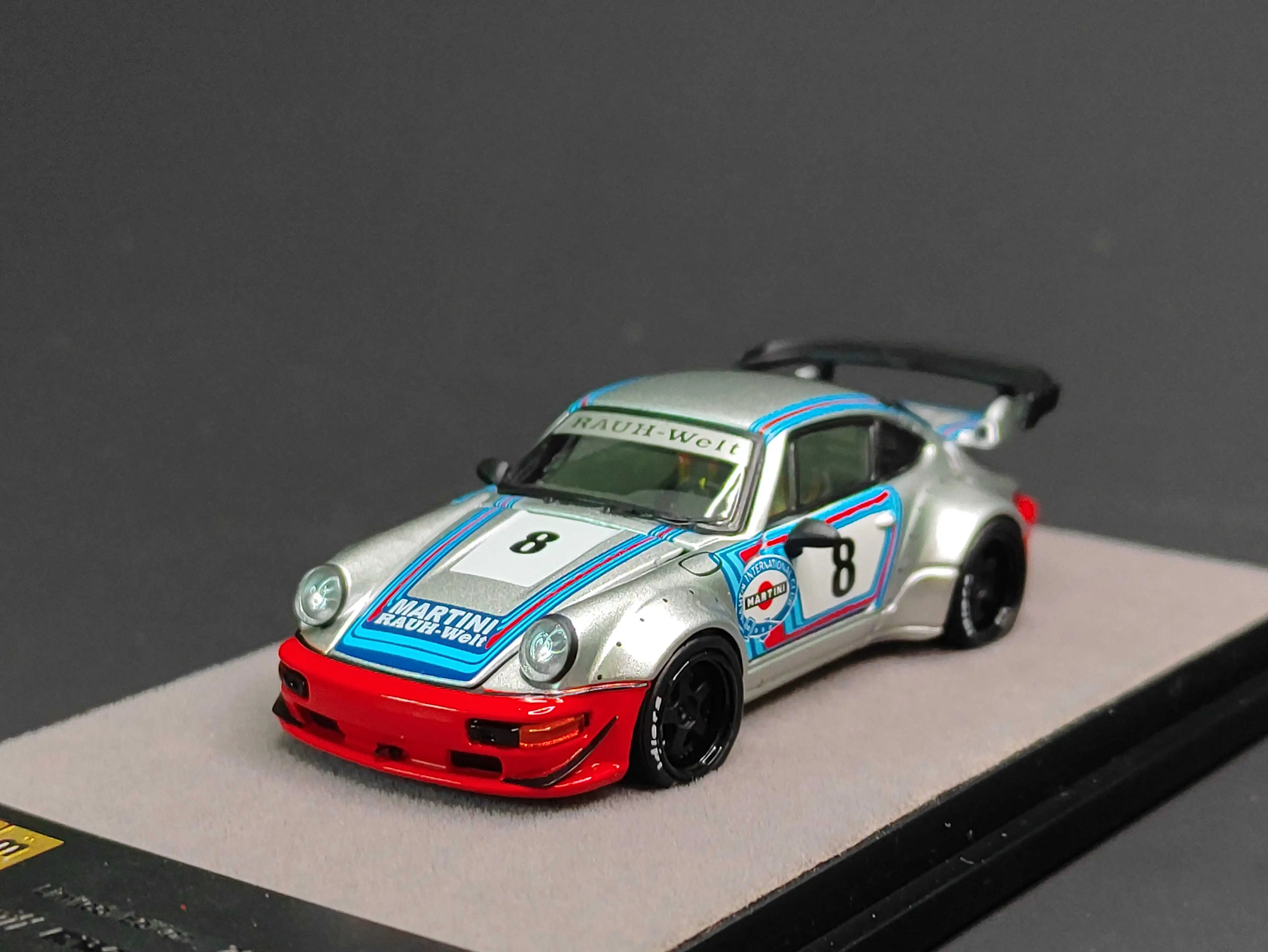 

Коллекция лимитированных моделей автомобилей HeyToys PGM 1/64 RWB 964