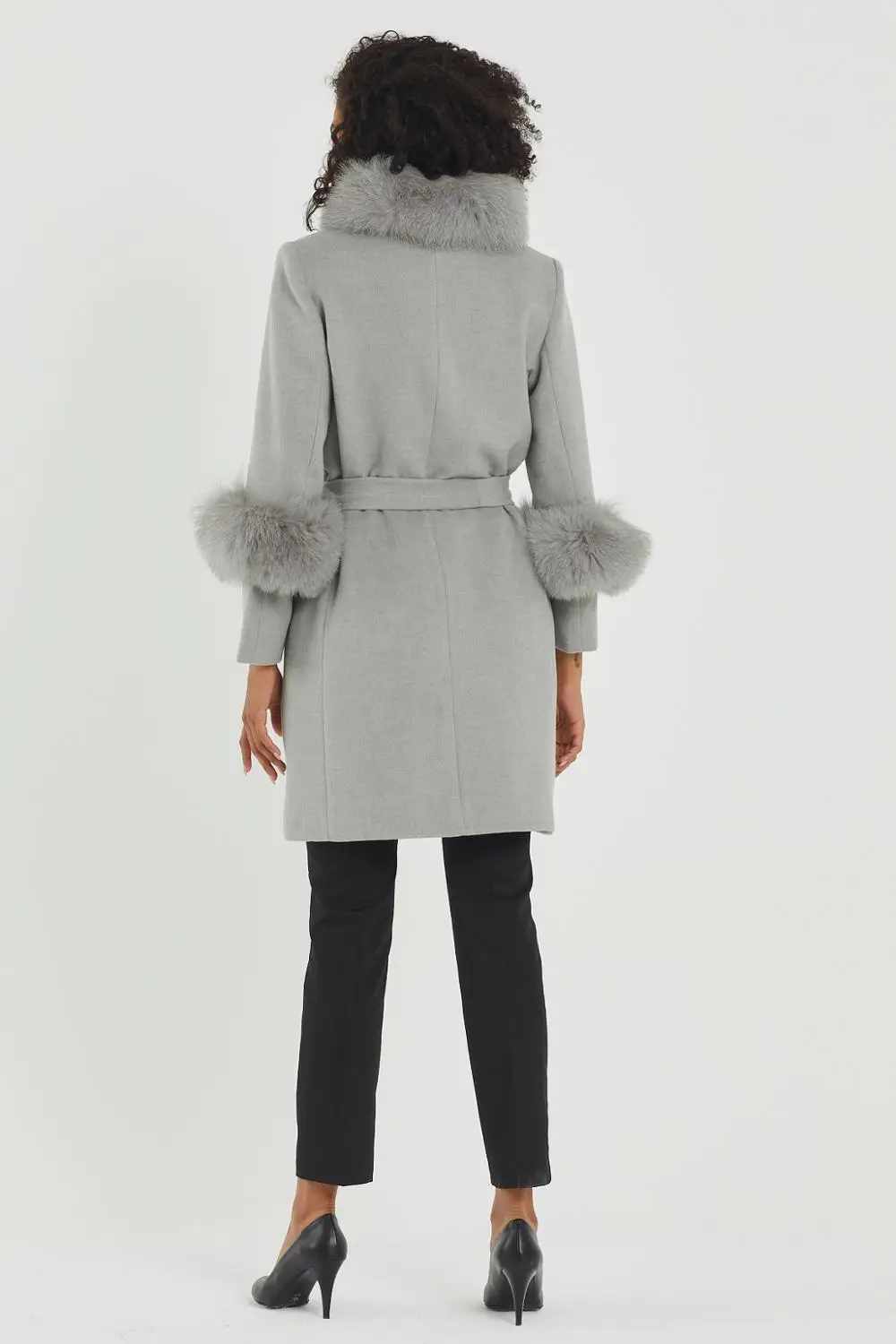 

European Size S, M, L, XL (36, 38, 40, 42) = 4 ITEMS : Collar and Arms With Grey Fox Fur Wool Woman Coat Brand Name NFree