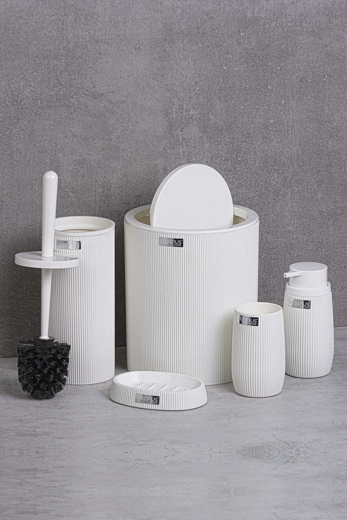 striped round 5li bathroom set toothbrush cup soap dispenser toilet brush trash can plastic new quality modern color toilet free global shipping