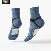 52025 cotton sports socks 4 pairs athletic short crew mens socks reinforced heel sporty function elastic breathable mens socks