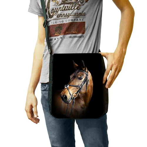 Сумка через плечо Гнедая лошадь |