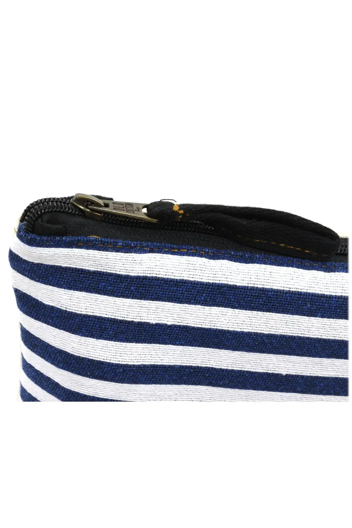 

Women Shoulder Stylish Canvas Tote Bag with an External Pocket Top Zipper Closure, Daily Essentials Handbag