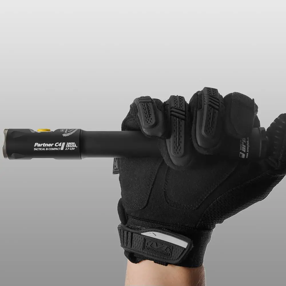 фонарь с теплым светом. Armytek partner a1 v3. Armytek фонарь. тактический фонарь armytek partner c2 pro v3 xhp35. партнер c.