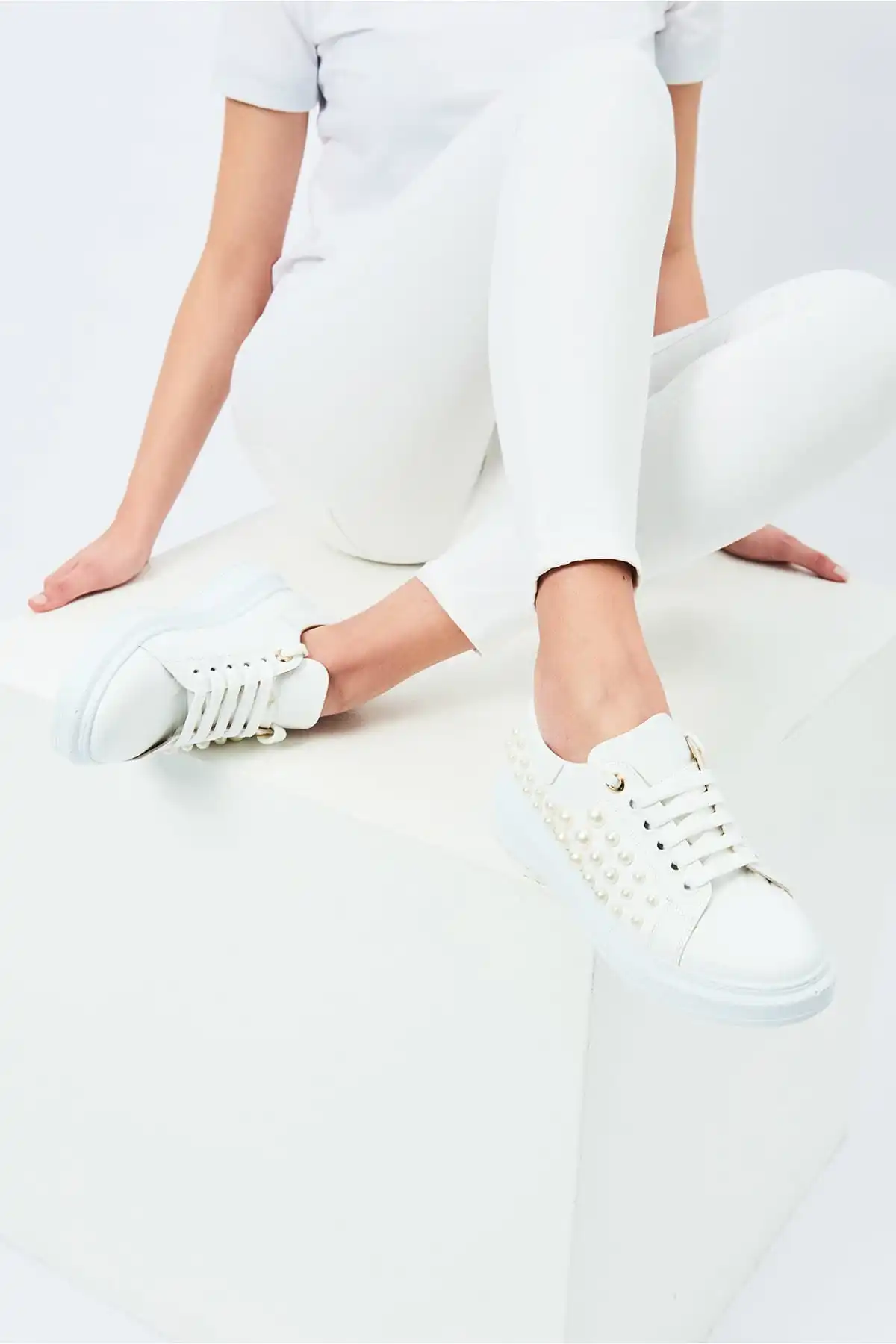 Pearl White Women Sneaker 120130009606 | Обувь