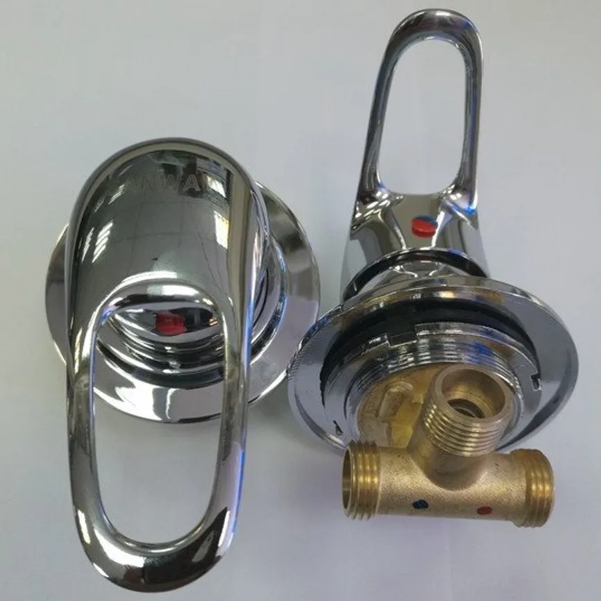 Смеситель для душевой кабины и панели на 1 режим. Кран душ из латуни резьба