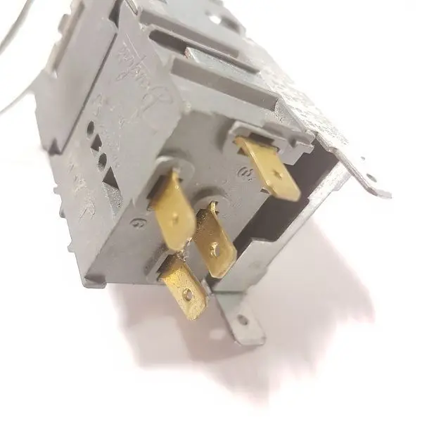 Danfoss 077B3246 (908081400136) термостат для холодильника Атлант Минск | Бытовая техника