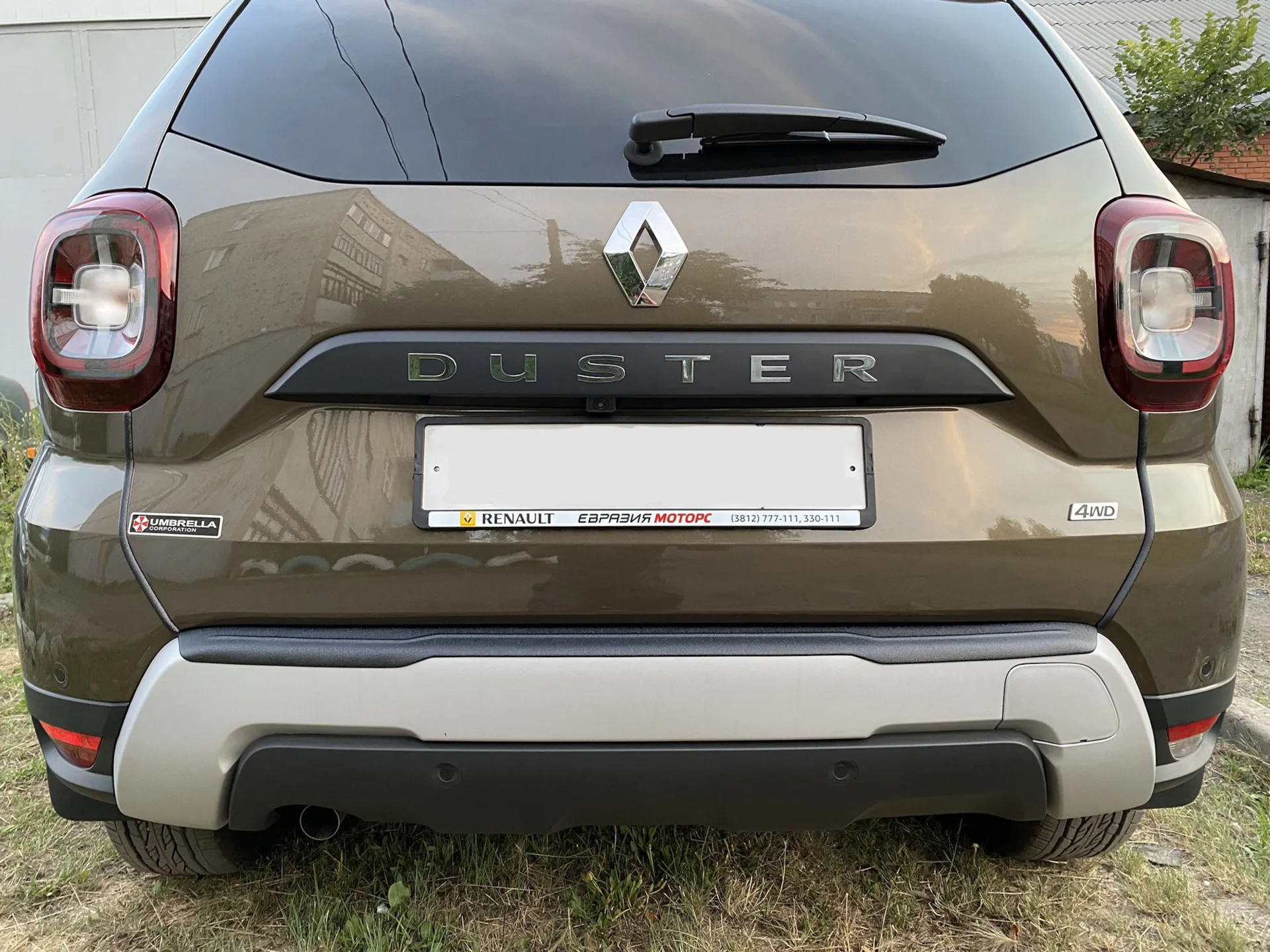 бампер рено дастер 2021