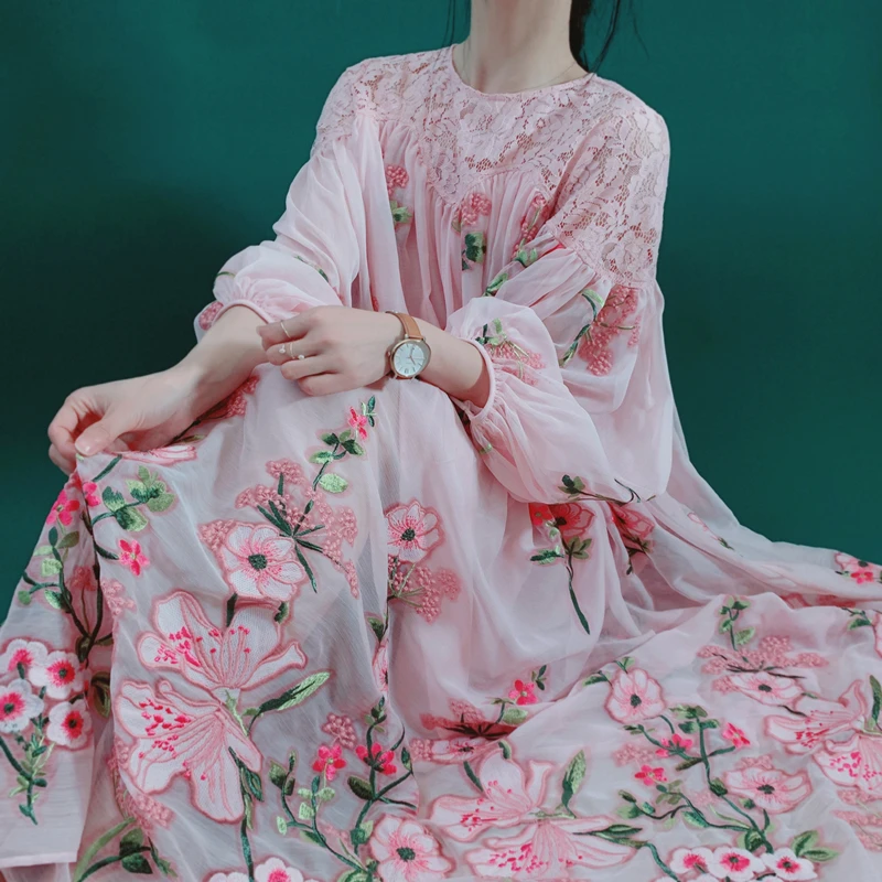 Spring Autumn Original Design Women Mori Kei Delicate Flower Embroidered Mori Girl Pink Vintage Lantern Sleeves Loose Dresses