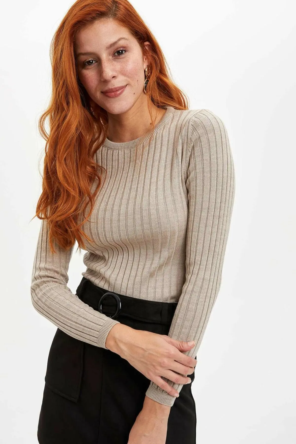 DeFacto женские Pullover L7392AZ19WN|Футболки| |