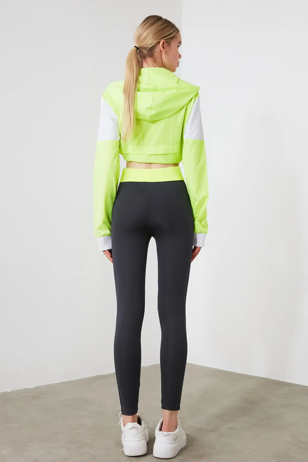 

Women's Multicolour Color Block Sports Leggings Summer
