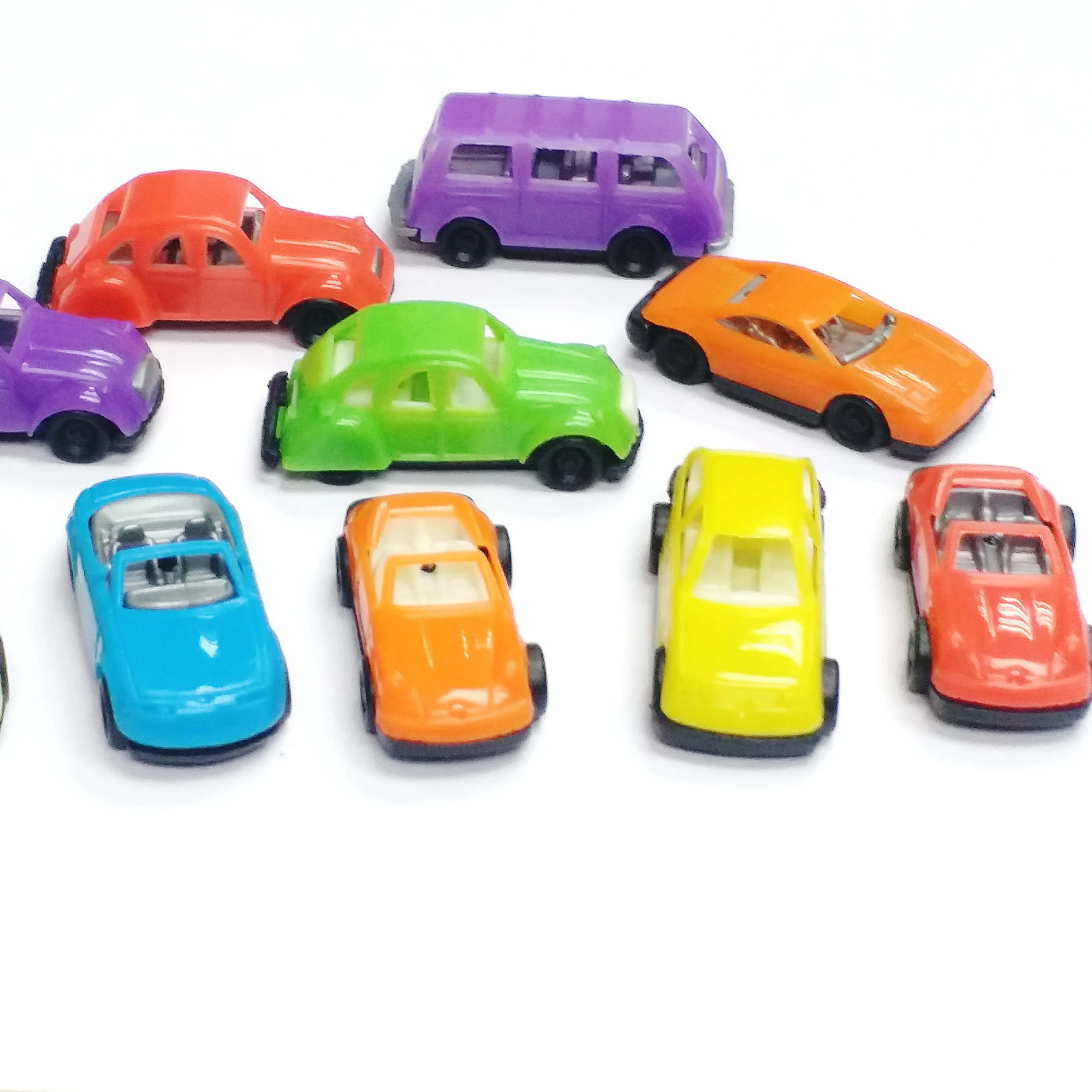 20 шт. мини 4 см автомобиль в ассортименте для мальчиков тонкий наполнитель