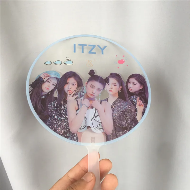 K поп ITZY веера YEJI RYUJIN YUNA прозрачный ПВХ альбом концерт вентиляторы подарки CHAERYEONG YGG347
