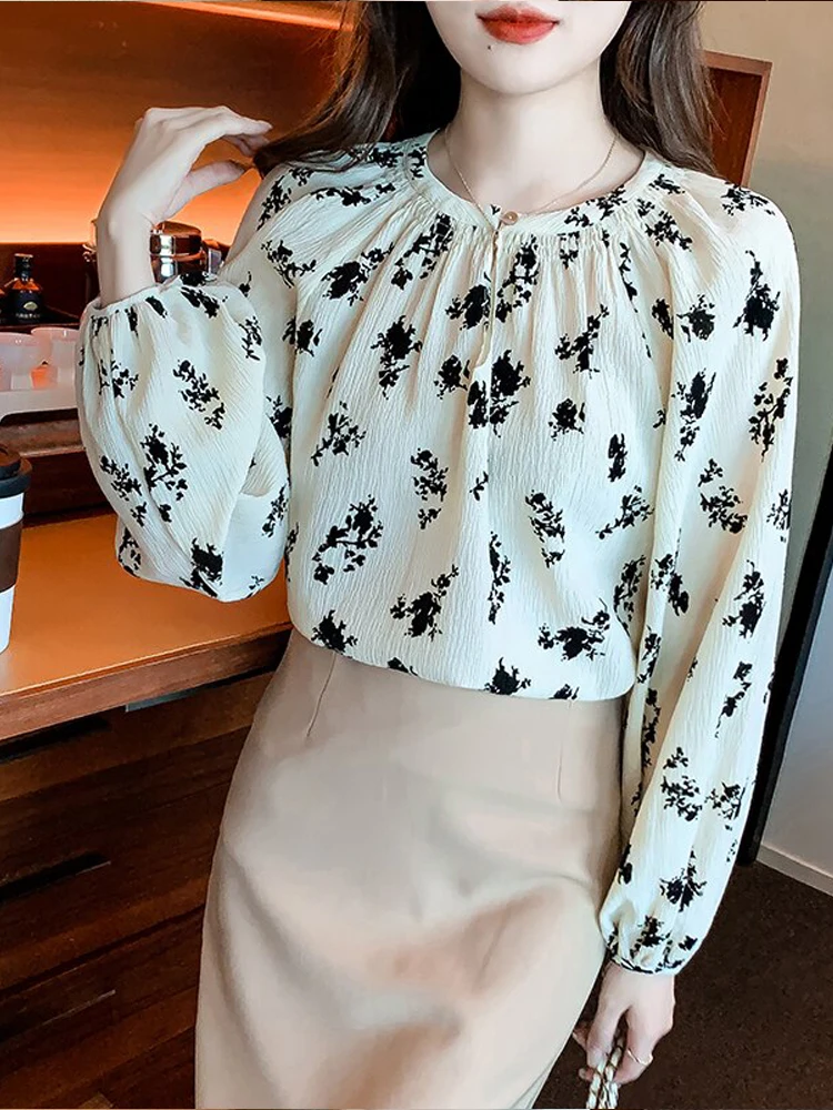 

Long Lantern Sleeve Flocking Shirt Women O Neck Spring Summer Tops Ruffled Elegant Sweet Girl Style Women-blouses Streetwear